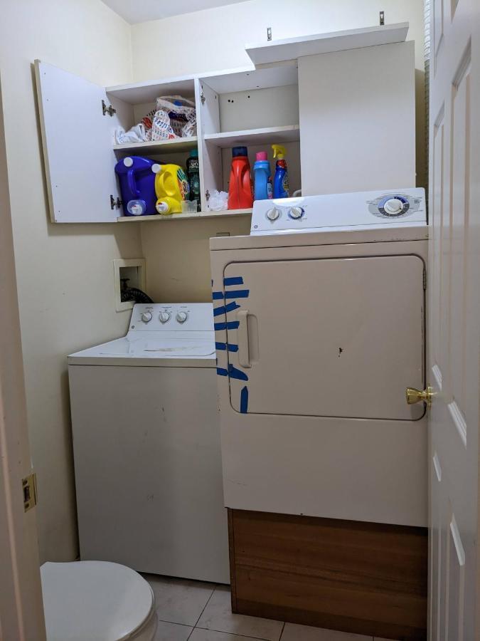 Spacious Room For 4 People In Williamsburg ! New York Exterior photo
