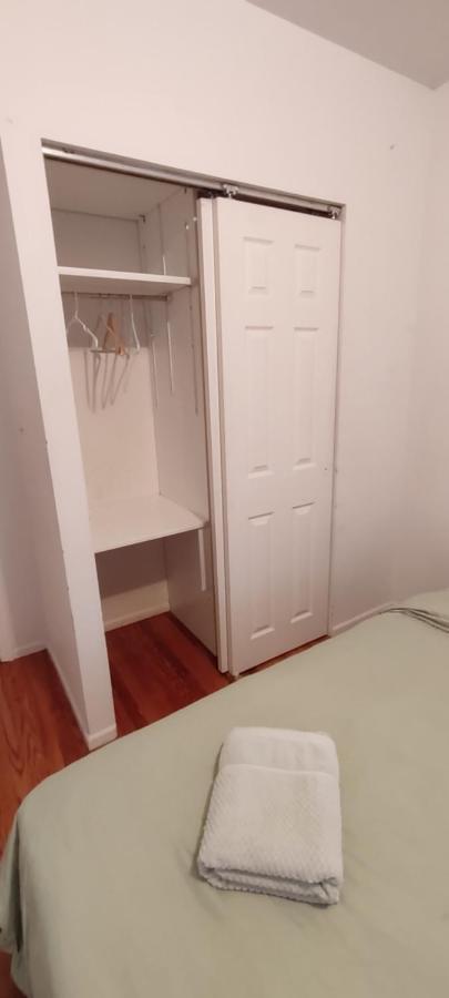 Spacious Room For 4 People In Williamsburg ! New York Exterior photo