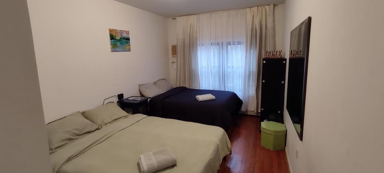 Spacious Room For 4 People In Williamsburg ! New York Exterior photo